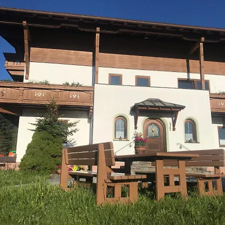 Haus Almrose Apartment *