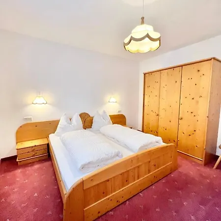 Haus Almrose Apartment